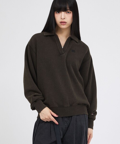 Russell Athletic(ラッセルアスレティック)の「【RUSSELL ATHLETIC/ラッセル アスレチック】トライブレンドスキッパーカラースウェット/Tri-Blend Brushed Skipper Collar Sweat(スウェット・レディース・ライトグレー/ブラック/レッド・フリー)」の1枚目の写真