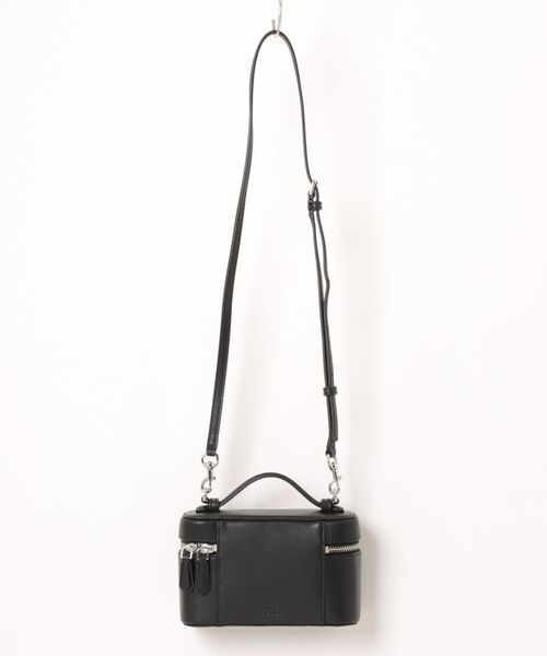 MARC JACOBS(マークジェイコブス)の「THE EVERYDAY VANITY BAG/ザ エブリデイ バニティバッグ(ショルダーバッグ・レディース・ブラック/ホワイト・ONE SIZE)」の13枚目の写真