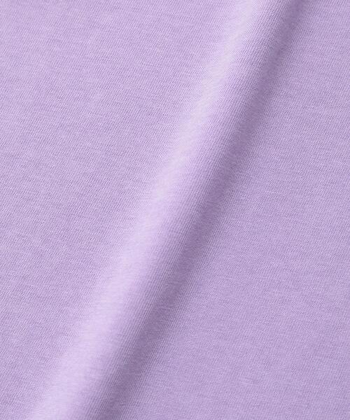 CONVERSE TOKYO（コンバーストウキョウ）の「EMBOSSED LOGO TEE（Tシャツ/カットソー・レディース・ブラック/ライラック/ホワイト・SMALL/MEDIUM）」の13枚目の写真