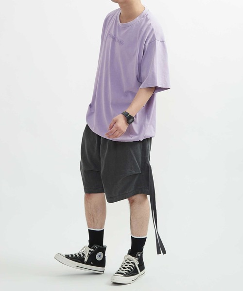 CONVERSE TOKYO（コンバーストウキョウ）の「EMBOSSED LOGO TEE（Tシャツ/カットソー・レディース・ブラック/ライラック/ホワイト・SMALL/MEDIUM）」の21枚目の写真
