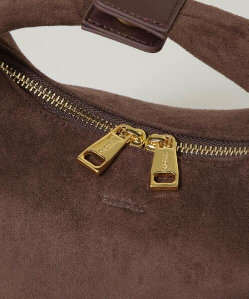 NANO universe(ナノユニバース)の「SINBONO/Vienna Crossbody Bag FakeSuede(ショルダーバッグ・レディース・ダークブラウン/アイボリー・FREE)」の3枚目の写真