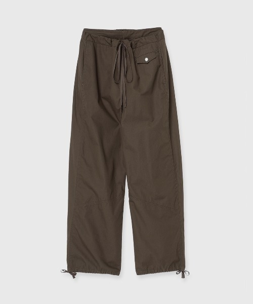 CREDONA(クレドナ)の「OFFSET WAIST PANTS/オフセットウエストパンツ(その他パンツ・レディース・ブラック/ブラウン・1/0)」の19枚目の写真