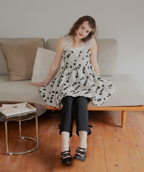 JUMELLE(ジュメロ)の「アンクルリボンパンツ(スラックス・レディース・ブラック/アイボリー・LARGE/MEDIUM/SMALL)」の12枚目の写真