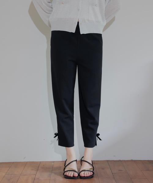 JUMELLE(ジュメロ)の「アンクルリボンパンツ(スラックス・レディース・ブラック/アイボリー・LARGE/MEDIUM/SMALL)」の8枚目の写真