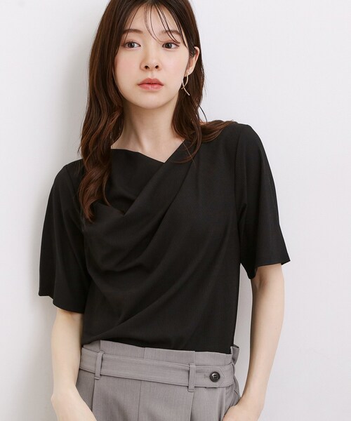 grove(グローブ)の「着るだけで旬顔 ドレープネックテレコTシャツ(Tシャツ/カットソー・レディース・ブラック/オフホワイト・05/04/03/02)」の16枚目の写真