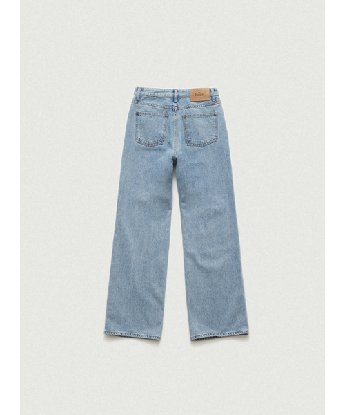 The Barnnet(ザバーネット)の「Daddy Loose-Fit Denim Pants(デニムパンツ・レディース・ブルー・LARGE/SMALL/MEDIUM/X-SMALL)」の5枚目の写真