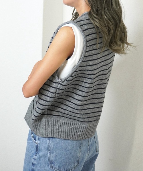 gossara(ゴサラ)の「【いつものデニムが今っぽくなる】 ボーダーノースリベストニット(ベスト・レディース・ブラウン/アイボリー/グレー・FREE)」の5枚目の写真