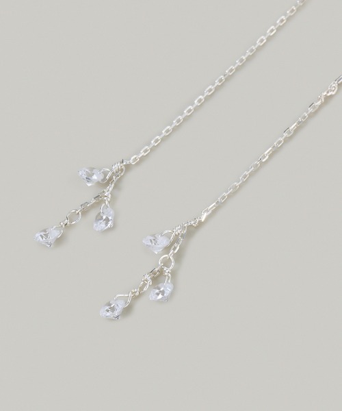 Jolie Toujours(ジョリトゥジュール)の「【金属アレルギー軽減】〈SV925〉CZスパークアメリカンピアス(ピアス(両耳用)・レディース・シルバー・FREE)」の2枚目の写真