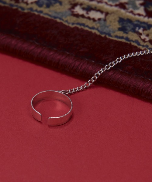 Ellno Loset(エルノロゼット)の「two-finger chain ring/2フィンガーチェーンリング(リング・メンズ・シルバー・FREE)」の5枚目の写真