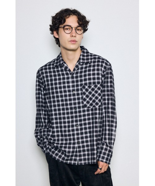 AZUL by moussy(アズールバイマウジー)の「オンブレチェックシャツ 秋服 冬服(シャツ/ブラウス・メンズ・ホワイト/ブラック/ブラック系その他/ベージュ系その他/ブルー・MEDIUM/LARGE)」の6枚目の写真