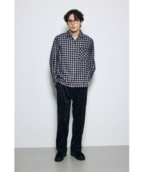 AZUL by moussy(アズールバイマウジー)の「オンブレチェックシャツ 秋服 冬服(シャツ/ブラウス・メンズ・ホワイト/ブラック/ブラック系その他/ベージュ系その他/ブルー・MEDIUM/LARGE)」の8枚目の写真
