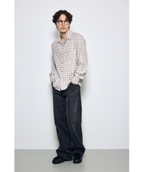 AZUL by moussy(アズールバイマウジー)の「オンブレチェックシャツ 秋服 冬服(シャツ/ブラウス・メンズ・ホワイト/ブラック/ブラック系その他/ベージュ系その他/ブルー・MEDIUM/LARGE)」の19枚目の写真