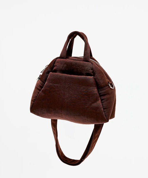 ITTI(イッチ)の「ANNIE PUFFER MINI MADISON BAG / CERATO BRIGHT(ショルダーバッグ・レディース・ブラック/ブラウン・FREE)」の1枚目の写真