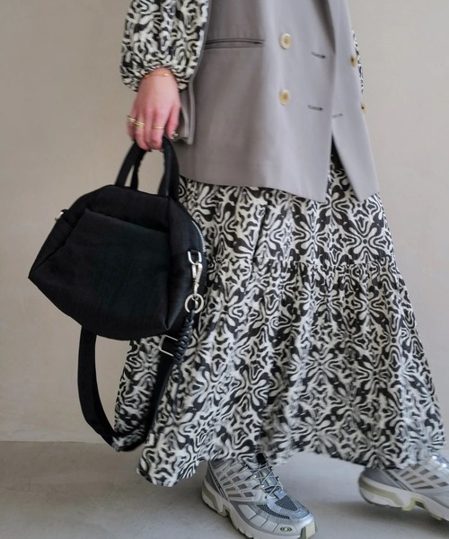 ITTI(イッチ)の「ANNIE PUFFER MINI MADISON BAG / CERATO BRIGHT(ショルダーバッグ・レディース・ブラック/ブラウン・FREE)」の4枚目の写真