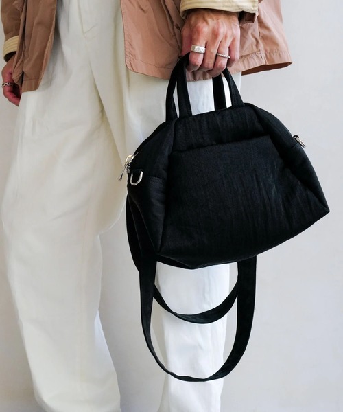 ITTI(イッチ)の「ANNIE PUFFER MINI MADISON BAG / CERATO BRIGHT(ショルダーバッグ・レディース・ブラック/ブラウン・FREE)」の6枚目の写真