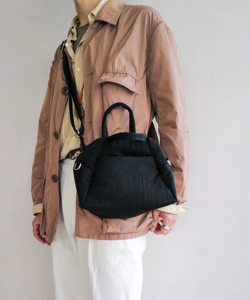 ITTI(イッチ)の「ANNIE PUFFER MINI MADISON BAG / CERATO BRIGHT(ショルダーバッグ・レディース・ブラック/ブラウン・FREE)」の7枚目の写真
