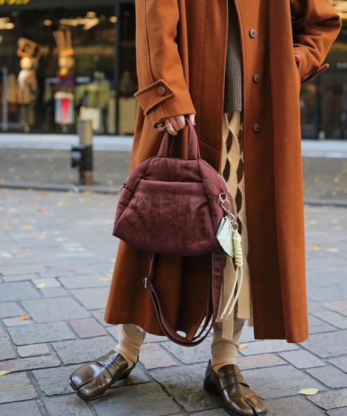ITTI(イッチ)の「ANNIE PUFFER MINI MADISON BAG / CERATO BRIGHT(ショルダーバッグ・レディース・ブラック/ブラウン・FREE)」の21枚目の写真