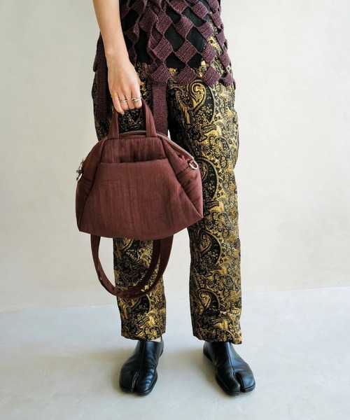 ITTI(イッチ)の「ANNIE PUFFER MINI MADISON BAG / CERATO BRIGHT(ショルダーバッグ・レディース・ブラック/ブラウン・FREE)」の17枚目の写真