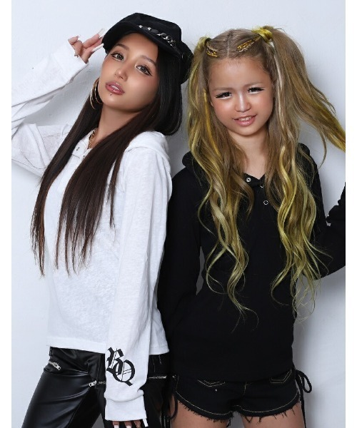 BLACKQUEEN（ブラッククイーン）の「【BLACKQUEEN】フード付きバックロゴロンT（Tシャツ/カットソー・レディース・ホワイト/ブラック・M）」の9枚目の写真