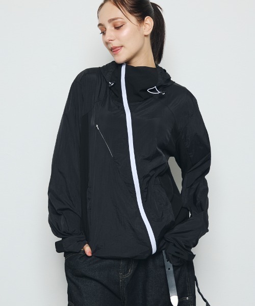 DAZE(デイズ)の「マウンテンパーカー ジップアップ ジャケット(マウンテンパーカー・メンズ・ブラック・SMALL/LARGE/MEDIUM)」の3枚目の写真