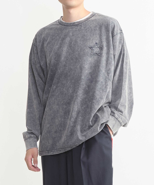CONVERSE TOKYO(コンバーストウキョウ)の「HEM SPINDLE LOGO LONG SLEEVE TEE(Tシャツ/カットソー・レディース・ブラック/ネイビー/パープル/グレー・SMALL/MEDIUM)」の3枚目の写真