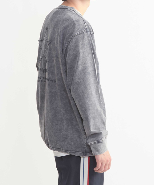 CONVERSE TOKYO(コンバーストウキョウ)の「HEM SPINDLE LOGO LONG SLEEVE TEE(Tシャツ/カットソー・レディース・ブラック/ネイビー/パープル/グレー・SMALL/MEDIUM)」の6枚目の写真