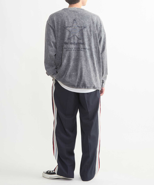 CONVERSE TOKYO(コンバーストウキョウ)の「HEM SPINDLE LOGO LONG SLEEVE TEE(Tシャツ/カットソー・レディース・ブラック/ネイビー/パープル/グレー・SMALL/MEDIUM)」の7枚目の写真