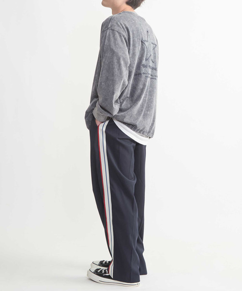 CONVERSE TOKYO(コンバーストウキョウ)の「HEM SPINDLE LOGO LONG SLEEVE TEE(Tシャツ/カットソー・レディース・ブラック/ネイビー/パープル/グレー・SMALL/MEDIUM)」の8枚目の写真