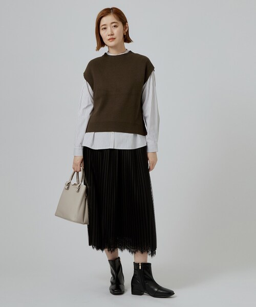 grove(グローブ)の「【2点セット/時短・着回し】着るだけでコーデが完成 ニットベスト×シャツ(その他トップス・レディース・グレー/ダークブラウン/ブラック/グリーン・02/03/05/01/04)」の18枚目の写真