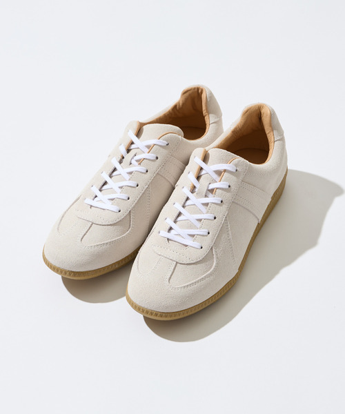 MEN'S MELROSE(メンズメルローズ)の「GERMAN TRAINER / ジャーマントレーナー | スエードレザースニーカー(スニーカー・メンズ・ベージュ/ブラック・37/40/41/42/36)」の2枚目の写真