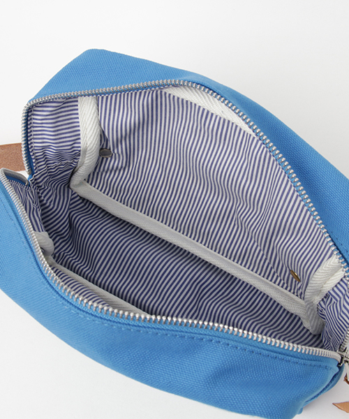 NOMAD(ノマド)の「【NOMAD/ノマド】StorageMiniBag/ミニバッグ、ポーチ(クラッチバッグ・メンズ・サックスブルー/ライトブラウン・FREE)」の5枚目の写真