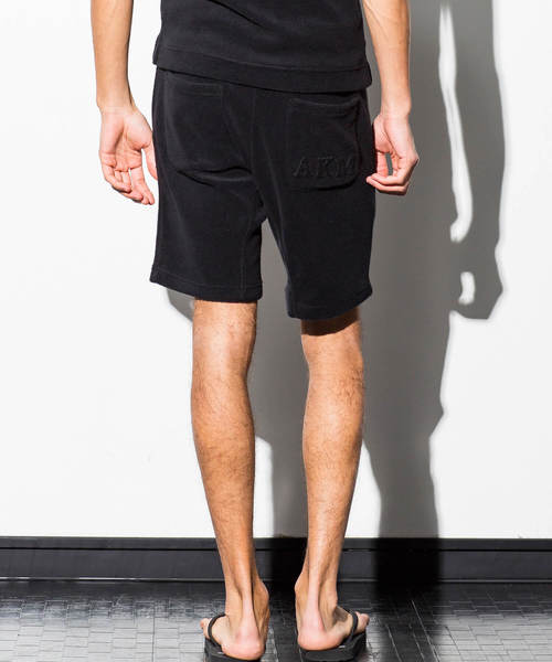 AKM Contemporary（エイケイエムコンテンポラリー）の「AKM Contemporary(エイケイエムコンテンポラリー)サガラ刺繍ロゴパイルショートパンツ（その他パンツ・メンズ・ホワイト/ブラック/ネイビー・SMALL/MEDIUM/LARGE/X-LARGE）」の13枚目の写真