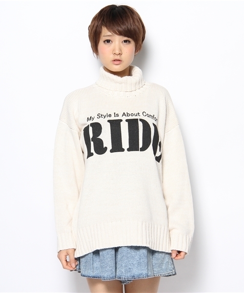 Kastane（カスタネ）の「RIDEタートルニット（ニット/セーター・レディース・オフホワイト/ブラック/ブルー・FREE）」の4枚目の写真