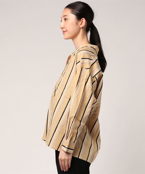 WEGO（ウィゴー）の「WEGO/ヌキ襟ルーズシャツ（シャツ/ブラウス・レディース・オフホワイト/ベージュ系その他4/レッド系その他4・FREE）」の4枚目の写真