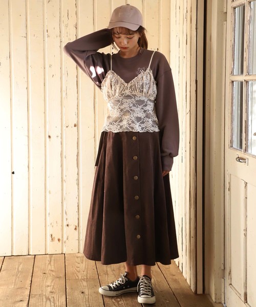 one after another NICE CLAUP（ワンアフターアナザーナイスクラップ）の「アソートロゴ裏毛トップス（Tシャツ/カットソー・レディース・アイボリー/スミクロ/モカ・FREE）」の6枚目の写真