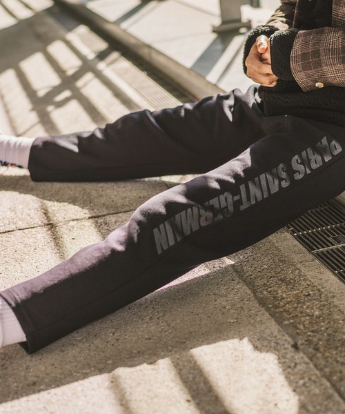 EDIFICE(エディフィス)の「PSG × EDIFICE パリサンジェルマン SIDE PRINT SWEAT PANTS(その他パンツ・メンズ・ブラック×ホワイト/ブラック×ブラック・SMALL/MEDIUM/LARGE)」の7枚目の写真