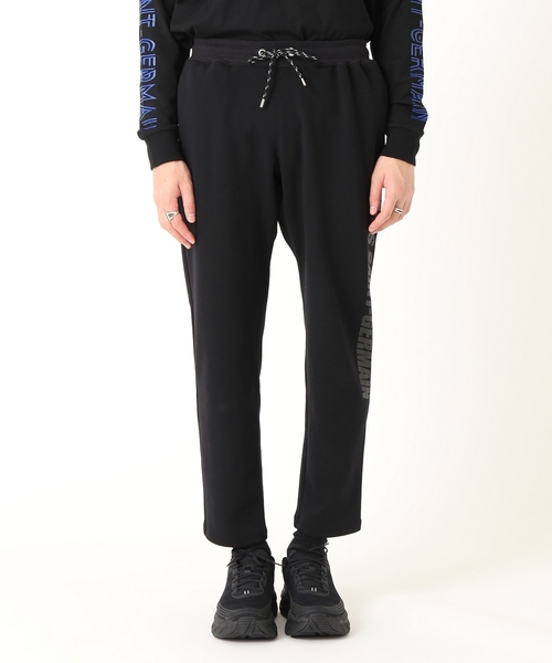 EDIFICE(エディフィス)の「PSG × EDIFICE パリサンジェルマン SIDE PRINT SWEAT PANTS(その他パンツ・メンズ・ブラック×ホワイト/ブラック×ブラック・SMALL/MEDIUM/LARGE)」の19枚目の写真