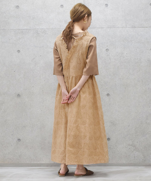 値下げ交渉⭕️ ヴィンテージローズタイル柄ワンピース w closet（ダブルクローゼット）の「ペイズリー柄総刺繍レース