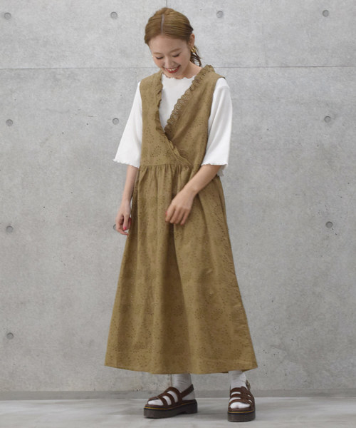 w closet（ダブルクローゼット）の「ペイズリー柄総刺繍レース