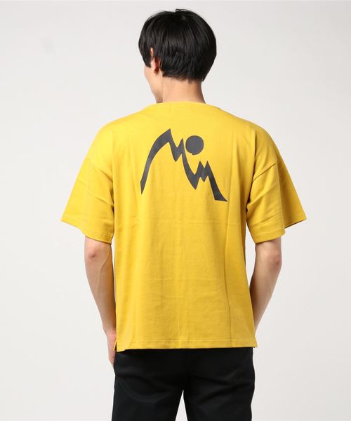 go slow caravan(ゴースローキャラバン)の「MOUNTAIN MANIA x GSC SHORT-SLEEVE POCKET TEE COLOR SCHEME(Tシャツ/カットソー・メンズ・ホワイト/ネイビー/カーキ/マスタード・MEDIUM/LARGE/X-LARGE)」の8枚目の写真