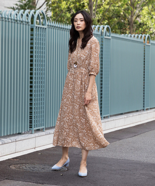 A/C DESIGN BY ALPHA CUBIC（エーシーデザインバイアルファキュービック）の「ラウンドモチーフネックレス（ネックレス・レディース・シルバー/ゴールド・フリー）」の9枚目の写真