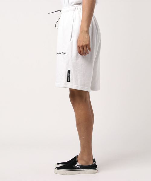 WEGO（ウィゴー）の「WEGO/ヘビー裏毛カラーショーツ（スウェットパンツ・メンズ・ブラック/レッド/イエロー系その他/ホワイト・MEDIUM/LARGE）」の6枚目の写真