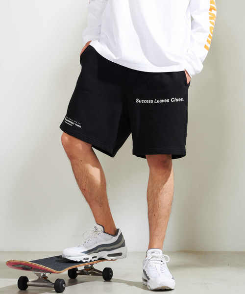 WEGO（ウィゴー）の「WEGO/ヘビー裏毛カラーショーツ（スウェットパンツ・メンズ・ブラック/レッド/イエロー系その他/ホワイト・MEDIUM/LARGE）」の3枚目の写真