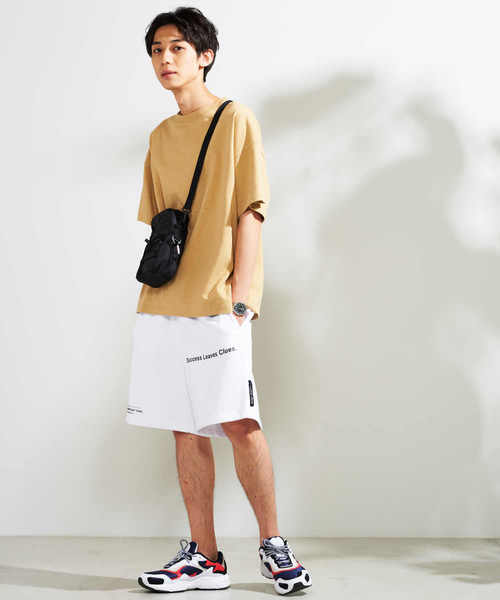 WEGO（ウィゴー）の「WEGO/ヘビー裏毛カラーショーツ（スウェットパンツ・メンズ・ブラック/レッド/イエロー系その他/ホワイト・MEDIUM/LARGE）」の18枚目の写真