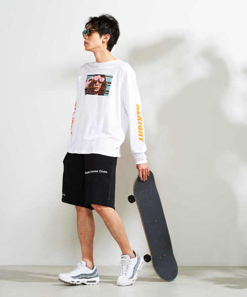 WEGO（ウィゴー）の「WEGO/ヘビー裏毛カラーショーツ（スウェットパンツ・メンズ・ブラック/レッド/イエロー系その他/ホワイト・MEDIUM/LARGE）」の11枚目の写真