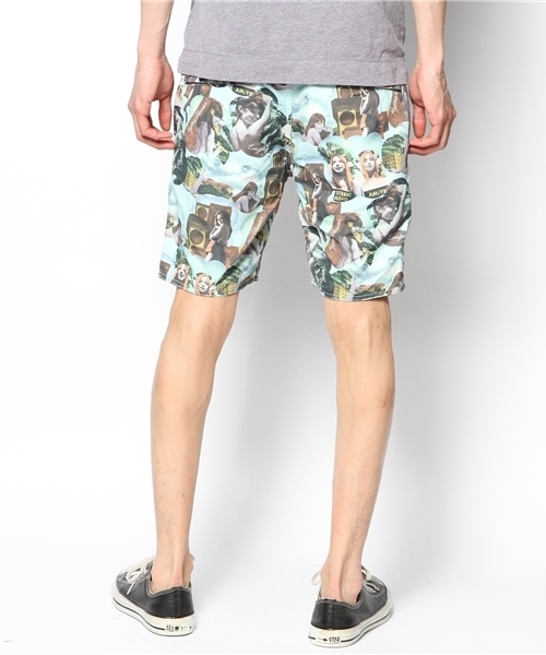 HYSTERIC GLAMOUR（ヒステリックグラマー）の「MUSIC’S OVER総柄 ショートPT（その他パンツ・メンズ・マルチ・LARGE/SMALL/MEDIUM）」の3枚目の写真