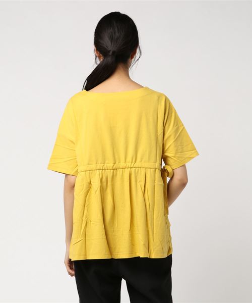 MashuKashu(マシュカシュ)の「バックギャザーカットソー(Tシャツ/カットソー・レディース・レッド/ブルー/マスタード・フリー)」の5枚目の写真
