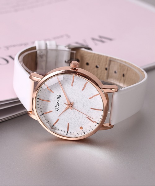 TABI PAL（タビパル）の「デザイン ウオッチ（アナログ腕時計・レディース・グレー/カーキ/ピンク/レッド系その他/ブラック系その他3/ブラック系その他2/ブラック系その他4/イエロー/ホワイト系その他/グレー系その他/ブラウン系その他/ピンク系その他/ブラウン/ベージュ/ホワイト/その他/その他1/その他2/A/B/C/D/F/I/J/K/L/M/N/O/P/Q/R/S/T/U/V/W/X/Y/Z/ネイビー/パープル/アイボリー/ミント/グリーン/ターコイズブルー/サックスブルー/その他5/その他3/その他4/ブルー系その他/その他15/H/その他16/その他19/その他20/キャメル/イエロー系その他/その他6/その他7/その他8/その他9/その他10/チャコール/ホワイト系その他4/ホワイト系その他5/その他21/その他22/その他24/その他25/その他26/その他27/その他28/その他30/ホワイト系その他3/ホワイト系その他2/ブラウン系その他4/ブラウン系その他5/ブラウン系その他3/ブラウン系その他2/グリーン系その他2/グレー系その他4/グレー系その他5/グレー系その他3/グレー系その他2/ブラック系その他5/ブラック系その他6/ベージュ系その他2/ブルー系その他3/ブルー系その他2/ブルー系その他4/イエロー系その他2/イエロー系その他3/イエロー系その他4/イエロー系その他5/ピンク系その他2/ピンク系その他3/ピンク系その他4/ピンク系その他5/レッド系その他2/レッド系その他3/レッド系その他4/レッド系その他5/レッド系その他6/その他23/その他31/その他32/ブラック/その他33/その他34/その他35/グレー系その他7/その他12/その他13/その他11/E/G/ライトホワイト/ブルー系その他5/ブルー系その他6/ブルー系その他7/ベージュ系その他/ホワイト系その他6/ホワイト系その他7/グレー系その他6/ブラウン系その他6/ブラック系その他7/ベージュ系その他3/その他14/ピンクゴールド/ゴールド系その他2/グリーン系その他/ピンク系その他6/ブラック系その他/グレイッシュブルー/イエロー系その他6/イエロー系その他7/スモークピンク/ロイヤルブルー/ベビーピンク/ライトピンク・FREE）」の2枚目の写真