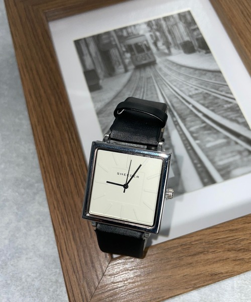 TABI PAL（タビパル）の「デザイン ウオッチ（アナログ腕時計・レディース・グレー/カーキ/ピンク/レッド系その他/ブラック系その他3/ブラック系その他2/ブラック系その他4/イエロー/ホワイト系その他/グレー系その他/ブラウン系その他/ピンク系その他/ブラウン/ベージュ/ホワイト/その他/その他1/その他2/A/B/C/D/F/I/J/K/L/M/N/O/P/Q/R/S/T/U/V/W/X/Y/Z/ネイビー/パープル/アイボリー/ミント/グリーン/ターコイズブルー/サックスブルー/その他5/その他3/その他4/ブルー系その他/その他15/H/その他16/その他19/その他20/キャメル/イエロー系その他/その他6/その他7/その他8/その他9/その他10/チャコール/ホワイト系その他4/ホワイト系その他5/その他21/その他22/その他24/その他25/その他26/その他27/その他28/その他30/ホワイト系その他3/ホワイト系その他2/ブラウン系その他4/ブラウン系その他5/ブラウン系その他3/ブラウン系その他2/グリーン系その他2/グレー系その他4/グレー系その他5/グレー系その他3/グレー系その他2/ブラック系その他5/ブラック系その他6/ベージュ系その他2/ブルー系その他3/ブルー系その他2/ブルー系その他4/イエロー系その他2/イエロー系その他3/イエロー系その他4/イエロー系その他5/ピンク系その他2/ピンク系その他3/ピンク系その他4/ピンク系その他5/レッド系その他2/レッド系その他3/レッド系その他4/レッド系その他5/レッド系その他6/その他23/その他31/その他32/ブラック/その他33/その他34/その他35/グレー系その他7/その他12/その他13/その他11/E/G/ライトホワイト/ブルー系その他5/ブルー系その他6/ブルー系その他7/ベージュ系その他/ホワイト系その他6/ホワイト系その他7/グレー系その他6/ブラウン系その他6/ブラック系その他7/ベージュ系その他3/その他14/ピンクゴールド/ゴールド系その他2/グリーン系その他/ピンク系その他6/ブラック系その他/グレイッシュブルー/イエロー系その他6/イエロー系その他7/スモークピンク/ロイヤルブルー/ベビーピンク/ライトピンク・FREE）」の19枚目の写真