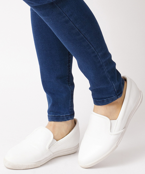 WEGO（ウィゴー）の「WEGO/ポインテッドスリッポン（スニーカー・レディース・ホワイト/ピンク/シルバー/ブラック/ゴールド/その他1/ブラック系その他・24.5/23.5）」の2枚目の写真